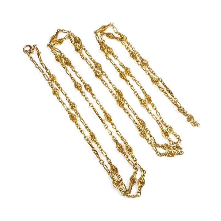 Antique gold entwined double figure-of-eight scroll link long chain necklace